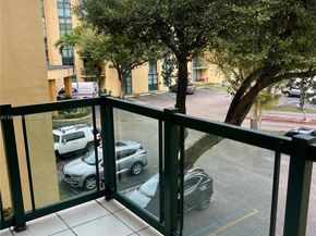 11800 SW 18th St 3074, Miami FL 33175