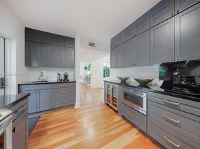 6100 La Gorce Dr, Miami Beach FL 33140