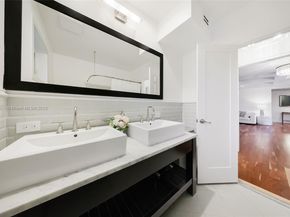 6100 La Gorce Dr, Miami Beach FL 33140