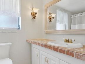 823 Cypress Blvd 104, Pompano Beach FL 33069