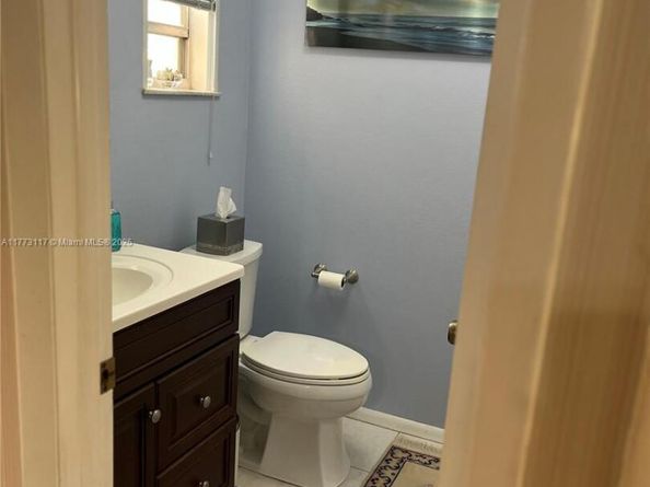 9801 Sunrise Lakes Blvd 301, Sunrise FL 33322