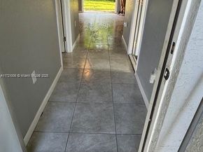 2915 NW 7th Ct, Fort Lauderdale FL 33311