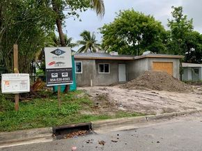 2915 NW 7th Ct, Fort Lauderdale FL 33311