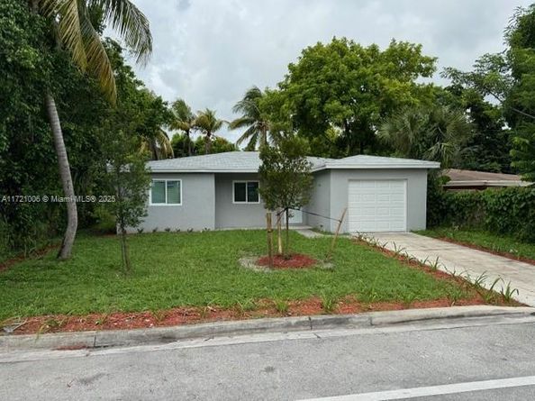 2915 NW 7th Ct, Fort Lauderdale FL 33311