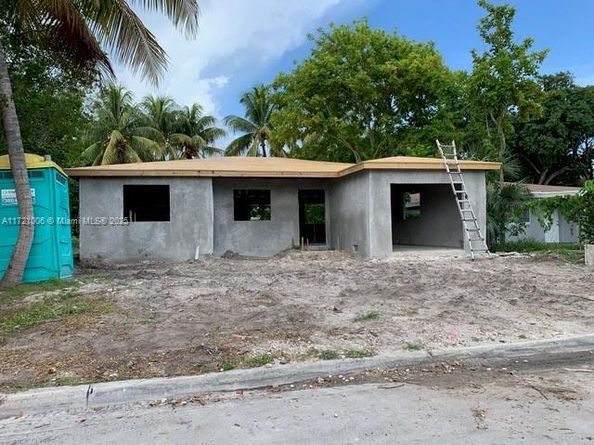 2915 NW 7th Ct, Fort Lauderdale FL 33311