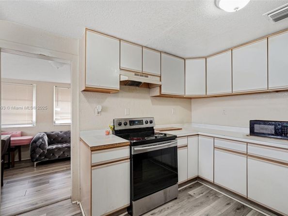 145 NW 6th Ave, Florida City FL 33034