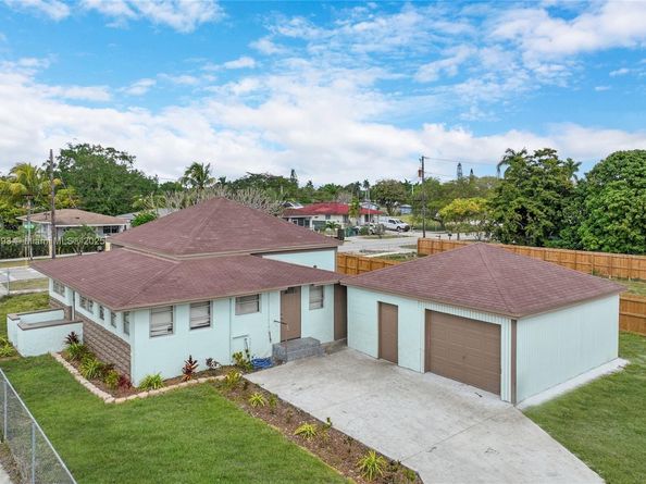 145 NW 6th Ave, Florida City FL 33034