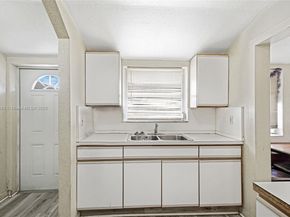 145 NW 6th Ave, Florida City FL 33034