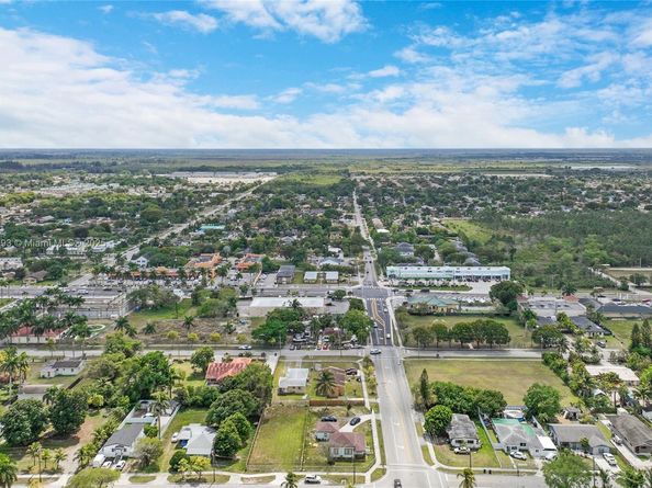 145 NW 6th Ave, Florida City FL 33034