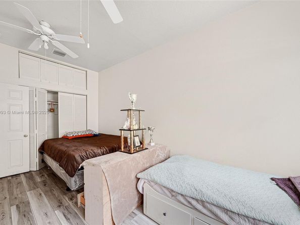 145 NW 6th Ave, Florida City FL 33034