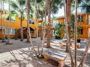 7901 SW 64th Ave 6, South Miami FL 33143