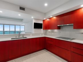 1331 Brickell Bay Dr 2705, Miami FL 33131