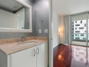 1331 Brickell Bay Dr 2705, Miami FL 33131