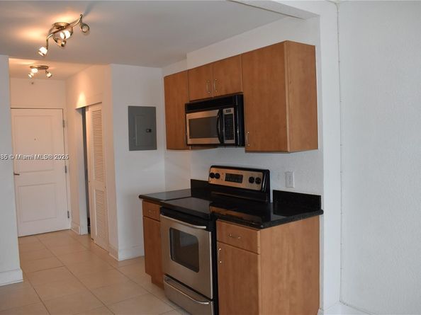 401 69th St 1003, Miami Beach FL 33141