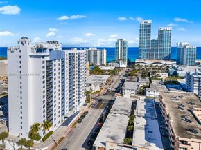 401 69th St 1003, Miami Beach FL 33141