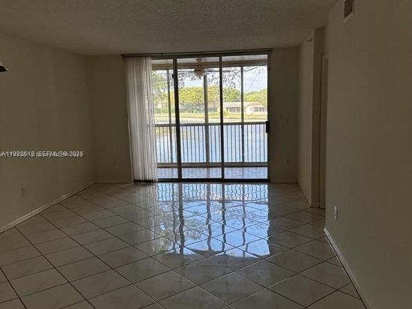 9587 Weldon Cir B203, Tamarac FL 33321