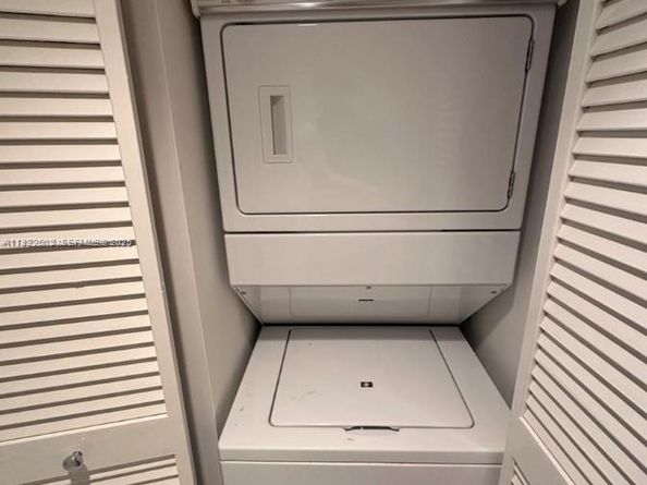 9587 Weldon Cir B203, Tamarac FL 33321