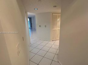 9587 Weldon Cir B203, Tamarac FL 33321