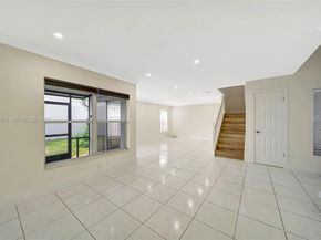 4852 Grapevine Way, Davie FL 33331