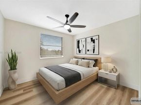 4852 Grapevine Way, Davie FL 33331