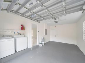 4852 Grapevine Way, Davie FL 33331