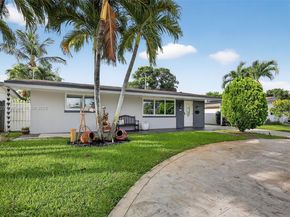8210 NW 10th St, Pembroke Pines FL 33024