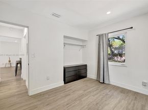 843 SW 20th St, Fort Lauderdale FL 33315