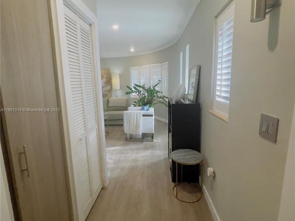8101 Harding Ave, Miami Beach FL 33141