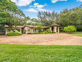 6755 SW 99th Ter, Pinecrest FL 33156