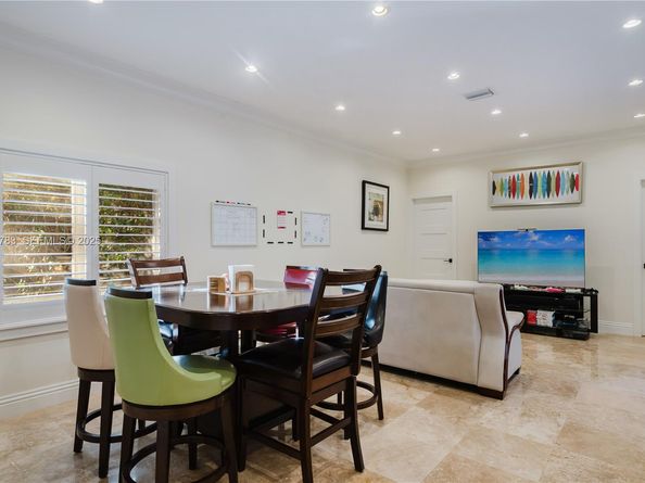 6755 SW 99th Ter, Pinecrest FL 33156