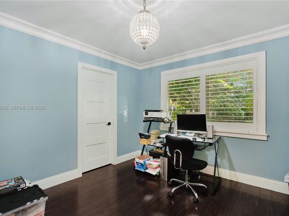 6755 SW 99th Ter, Pinecrest FL 33156