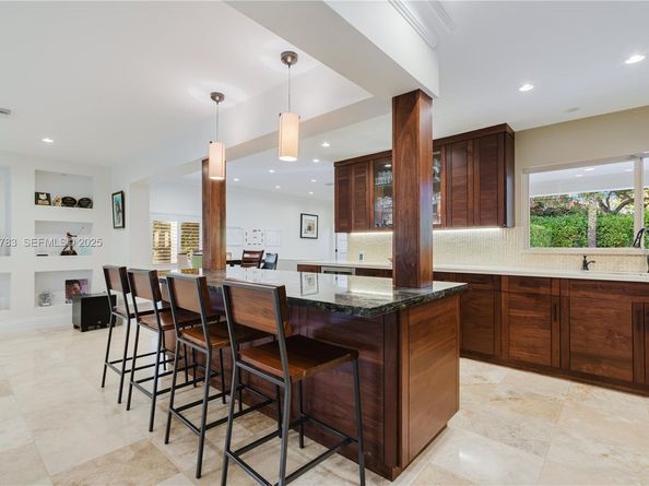 6755 SW 99th Ter, Pinecrest FL 33156