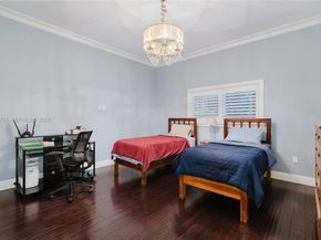 6755 SW 99th Ter, Pinecrest FL 33156