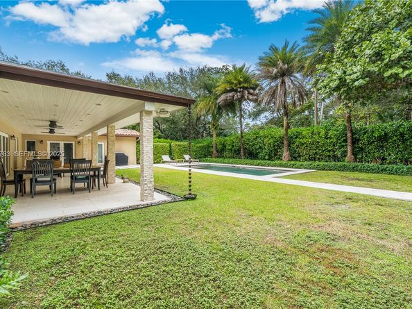 6755 SW 99th Ter, Pinecrest FL 33156