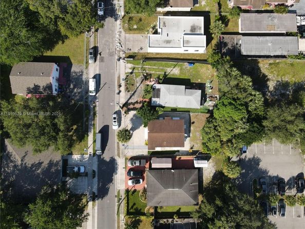 630 NW 14th Way, Fort Lauderdale FL 33311