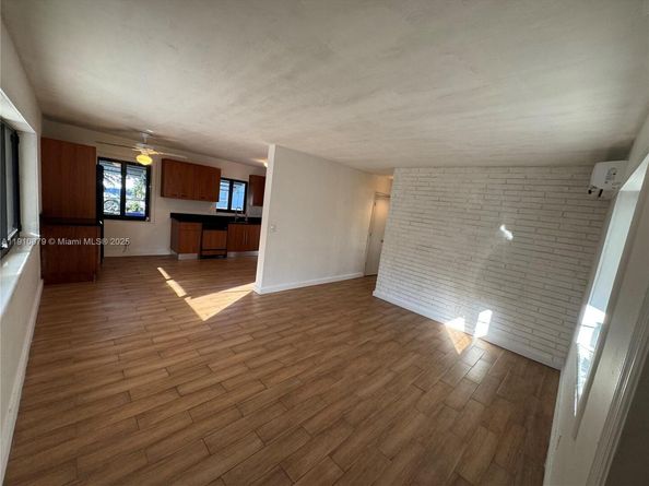 630 NW 14th Way, Fort Lauderdale FL 33311