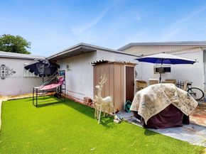 5637 SW 40th St, West Park FL 33023
