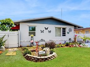 5637 SW 40th St, West Park FL 33023
