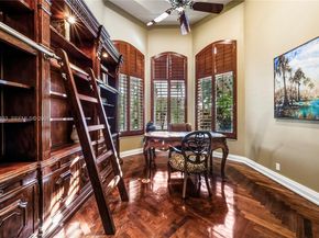 3520 Paddock Rd, Weston FL 33331