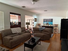 511 Oriole Ave, Miami Springs FL 33166