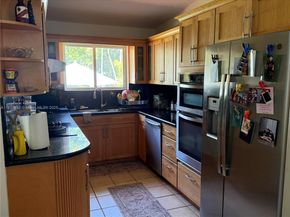 511 Oriole Ave, Miami Springs FL 33166