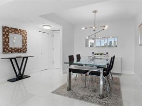 1000 W Island Blvd 812, Aventura FL 33160