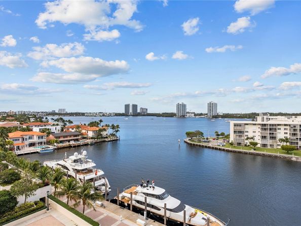 1000 W Island Blvd 812, Aventura FL 33160