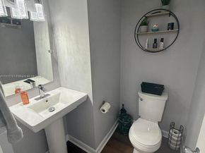 8123 Lagos De Campo Blvd A2, Tamarac FL 33321