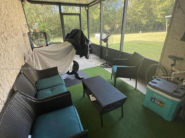 8123 Lagos De Campo Blvd A2, Tamarac FL 33321