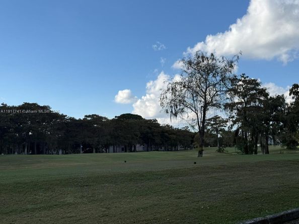 8123 Lagos De Campo Blvd A2, Tamarac FL 33321