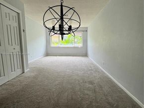 2701 NE 1st St 203, Pompano Beach FL 33062