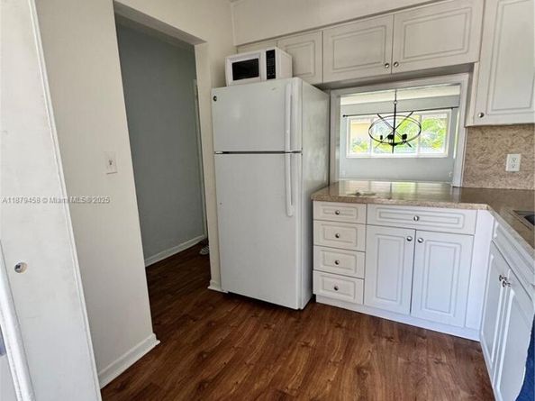 2701 NE 1st St 203, Pompano Beach FL 33062