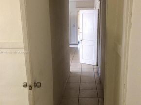 114 NW 10th Ave, Miami FL 33128