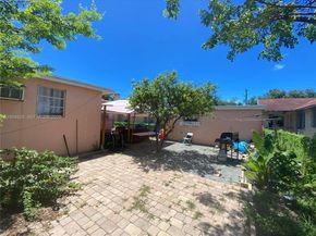 114 NW 10th Ave, Miami FL 33128